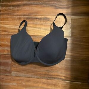 Skims gray Black Underwire T-Shirt Bra Smooth Everyday Fits Everybody ‎ 34C/D